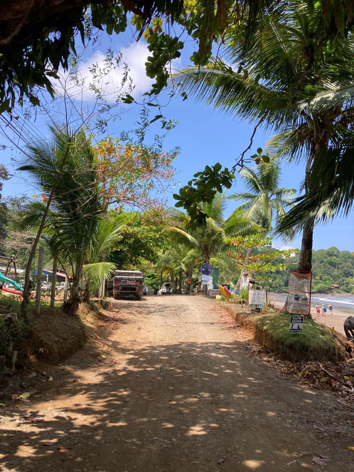 Corcovado & Drake Inn Drakes Bay エクステリア 写真